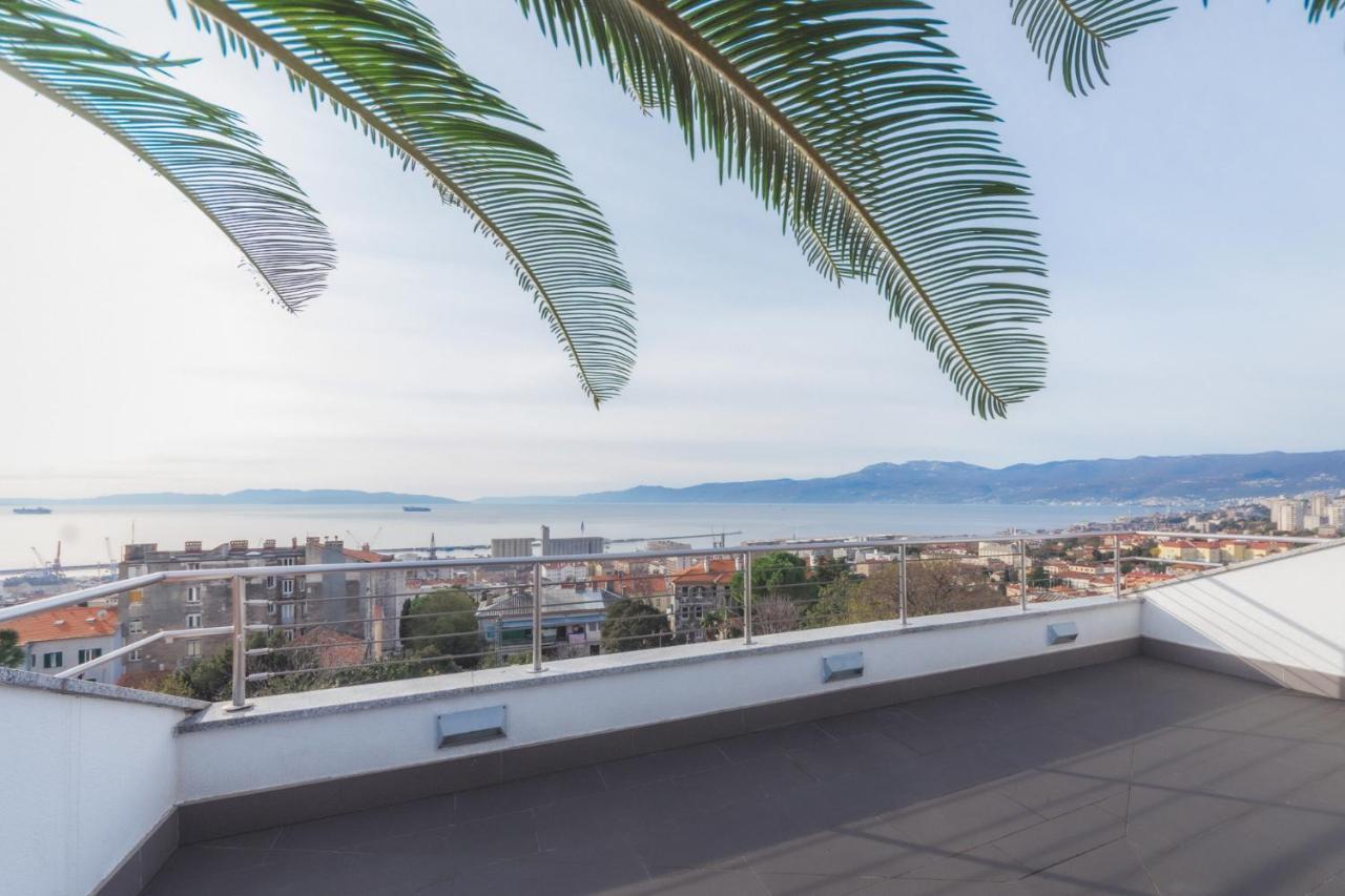 רייקה Penthouse Belvedere City View With Private Parking מראה חיצוני תמונה
