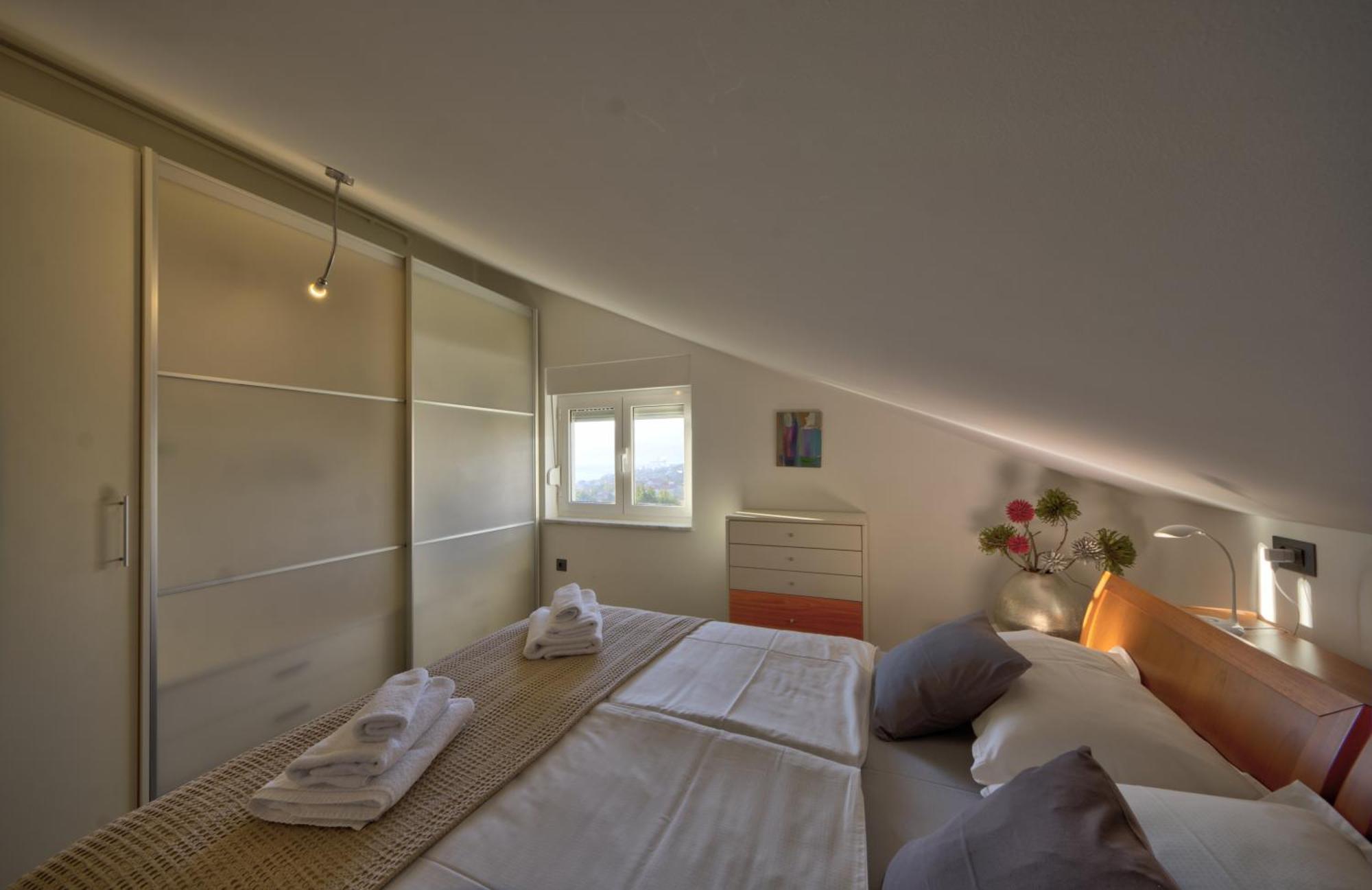 רייקה Penthouse Belvedere City View With Private Parking מראה חיצוני תמונה